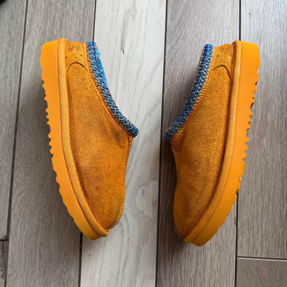 Ugg tasman sesame street cookie
